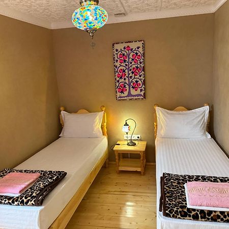 Azaliya Hostel Samarkand Luaran gambar