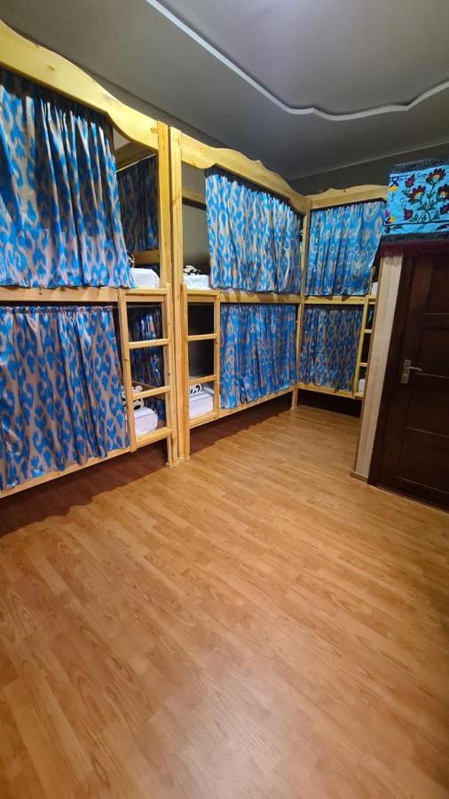 Azaliya Hostel Samarkand Luaran gambar