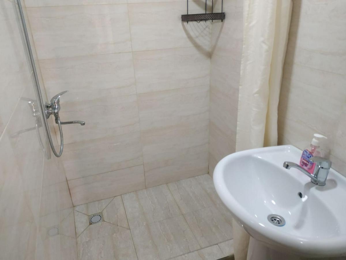 Azaliya Hostel Samarkand Luaran gambar