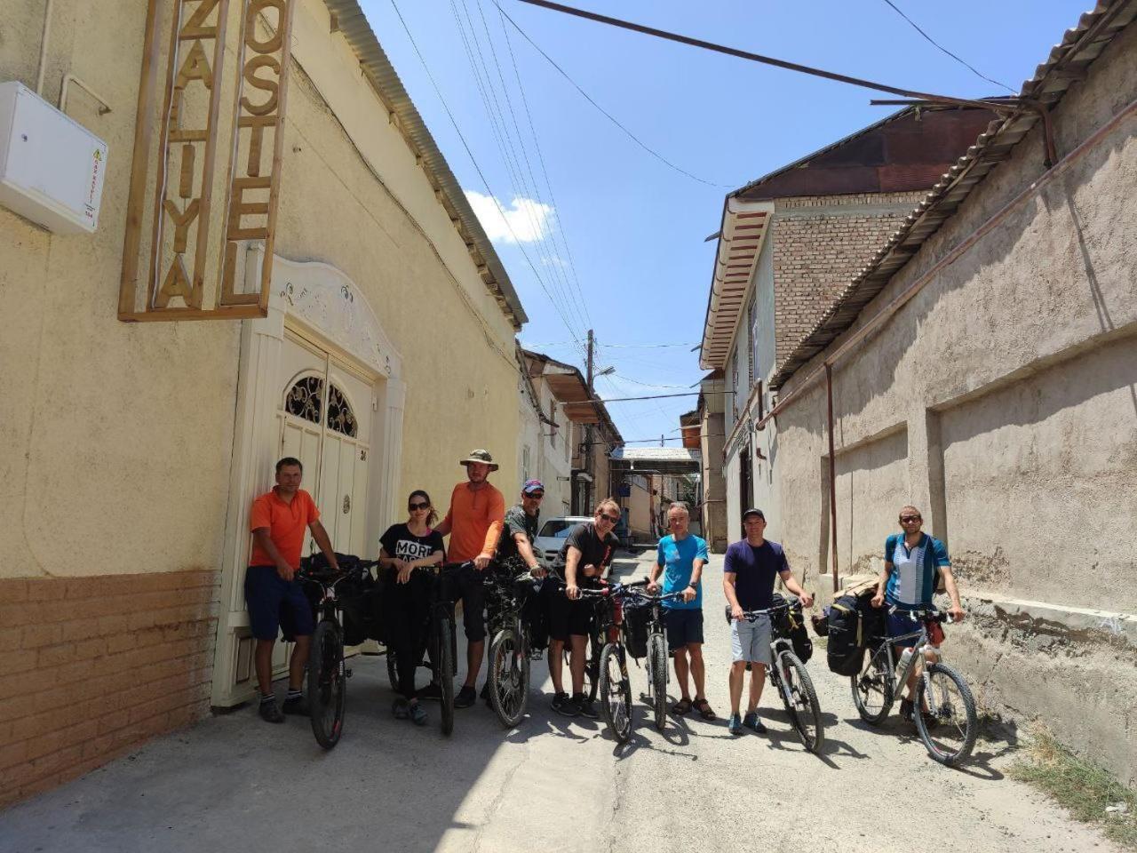 Azaliya Hostel Samarkand Luaran gambar